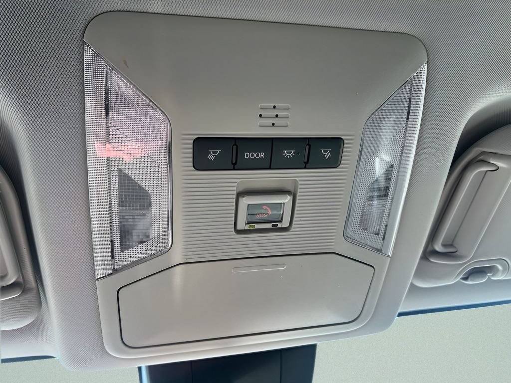 Used 2024 Toyota RAV4 XLE AWD/4WD image 28