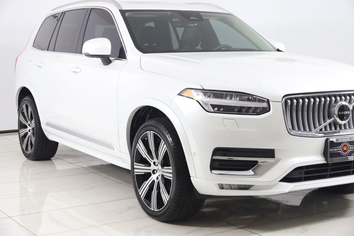 Used 2023 Volvo XC90 B6 Ultimate AWD/4WD image 37