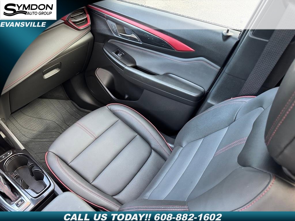 Used 2024 Chevrolet TrailBlazer RS w/ Convenience Package image 16