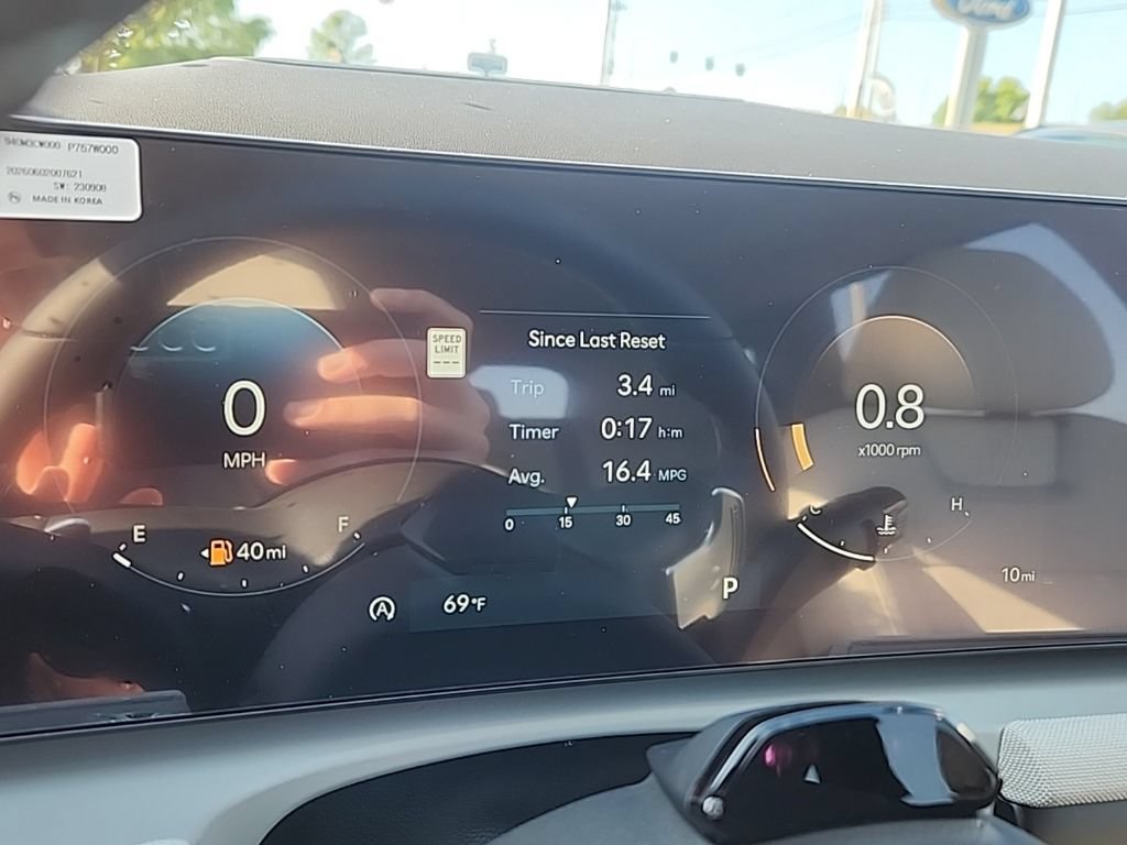 New 2026 Hyundai Tucson Limited AWD/4WD image 13
