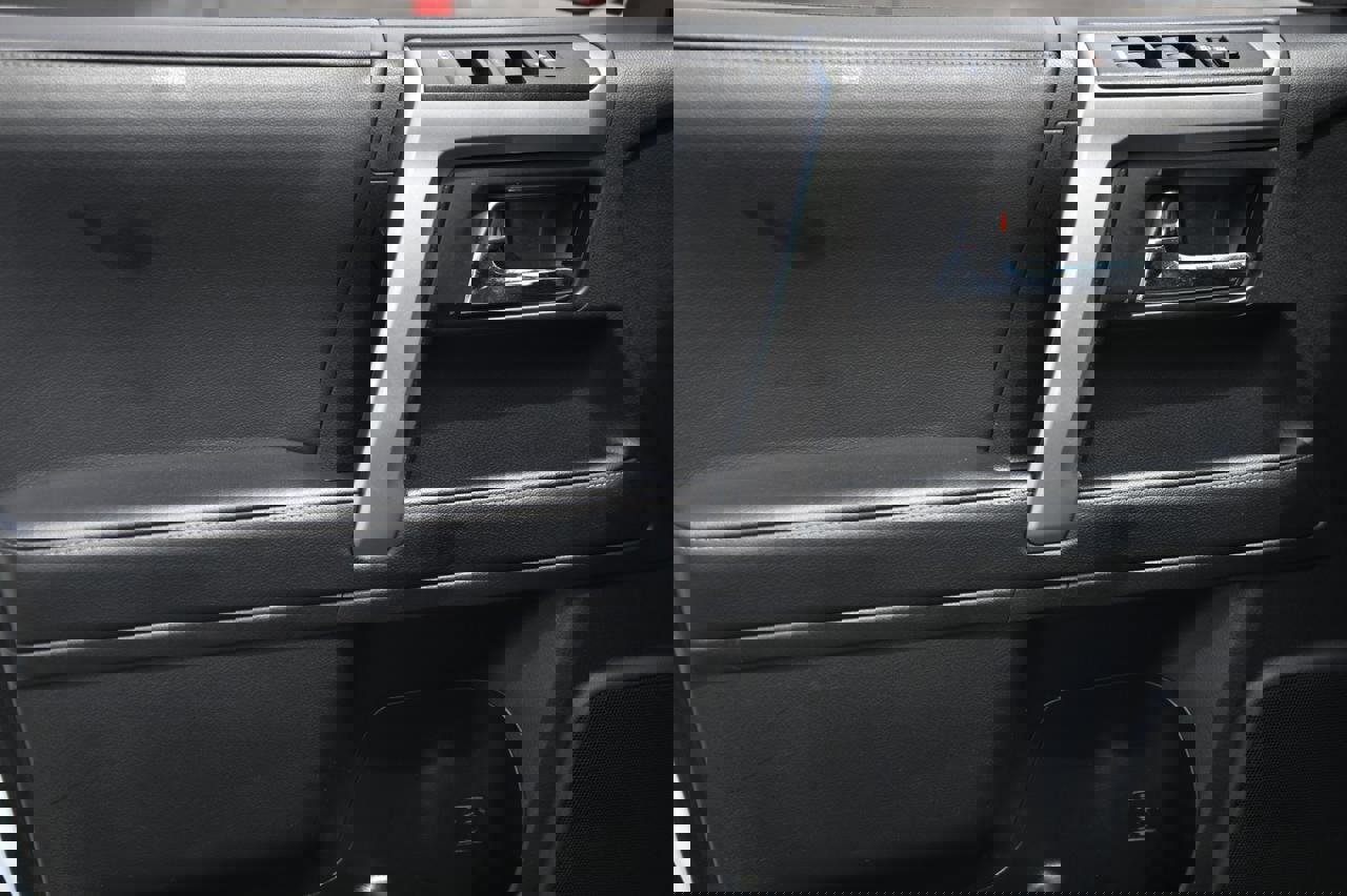 Used 2024 Toyota 4Runner SR5 image 9