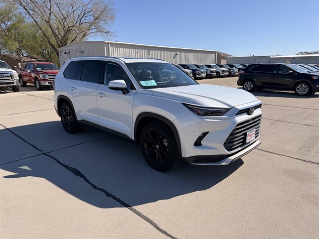 Used 2024 Toyota Grand Highlander AWD Hybrid image 1