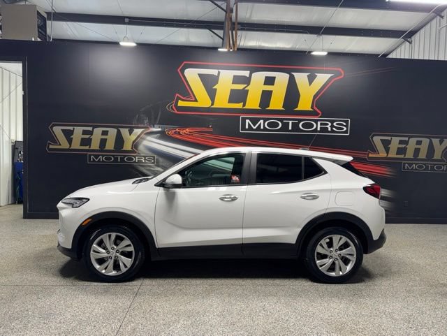 Used 2024 Buick Encore GX Preferred FWD image 3