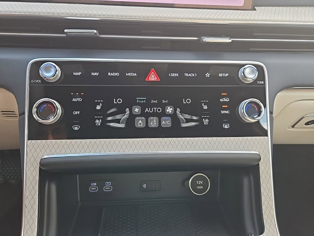 New 2026 Genesis GV80 3.5T Prestige image 38