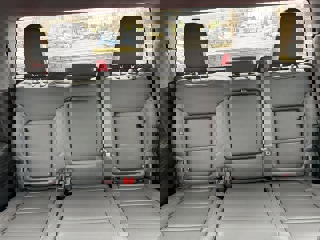 Used 2024 GMC Sierra 1500 SLT w/ X31 Off-Road Package AWD/4WD image 25