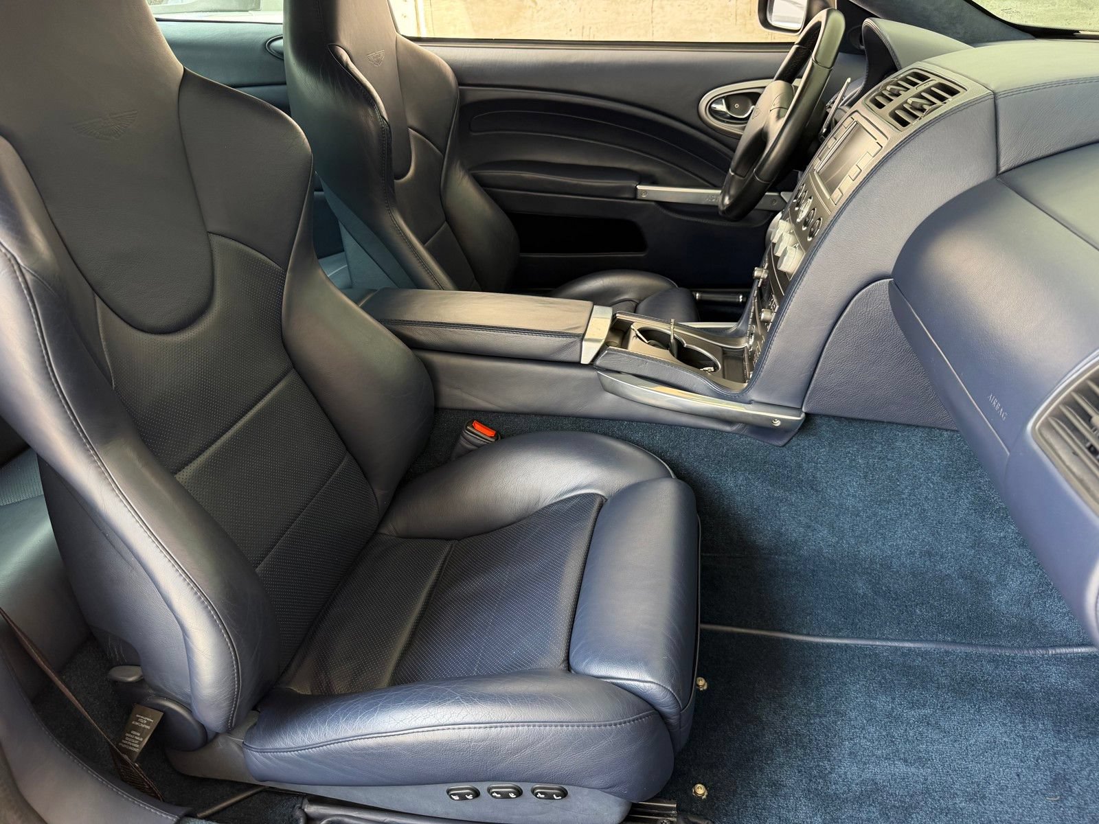Used 2006 Aston Martin Vanquish S RWD image 19