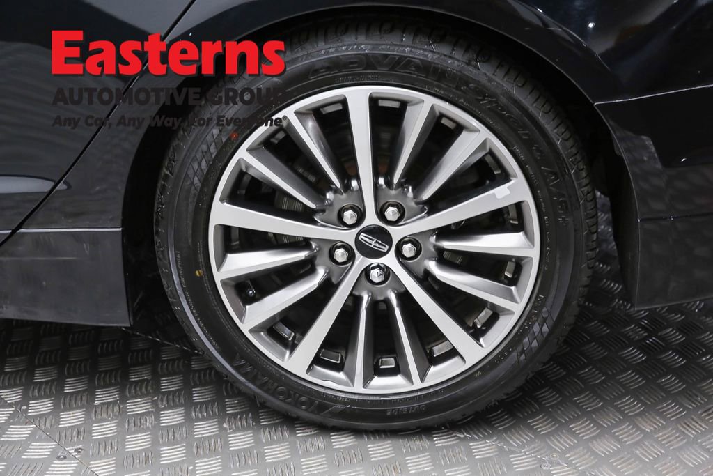 Used 2019 Lincoln MKZ Premiere FWD image 8