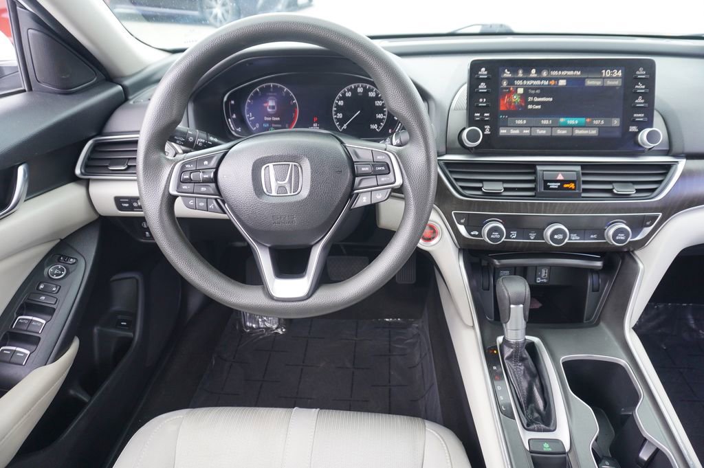 Used 2018 Honda Accord EX image 10