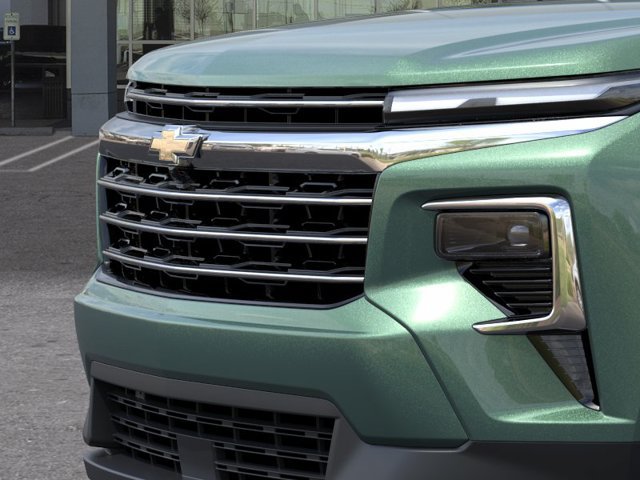 New 2027 Chevrolet Traverse LT w/ Driver Confidence Package FWD image 13