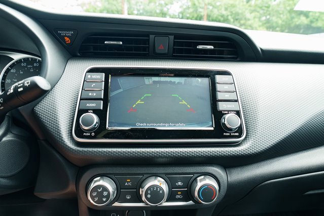 New 2025 Nissan Kicks Play S image 13