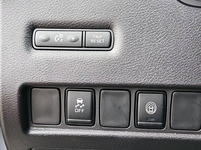 Certified 2023 Nissan Murano SV w/ SV Midnight Edition Package AWD/4WD image 27