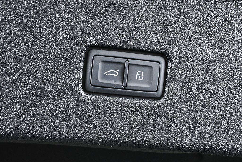 New 2026 Audi Q8 Premium Plus image 33