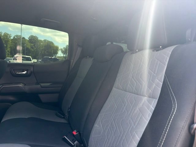 Used 2021 Toyota Tacoma TRD Off-Road AWD/4WD image 23