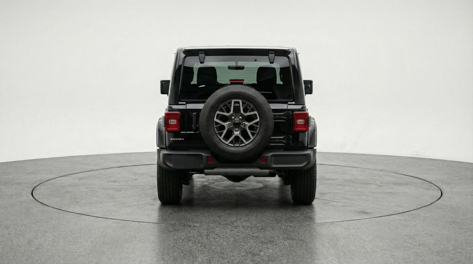Used 2025 Jeep Wrangler Sahara image 7