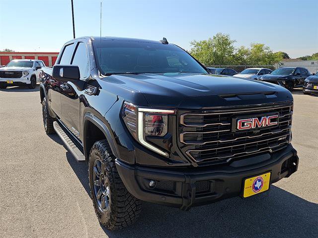 Used 2024 GMC Sierra 1500 AT4X AWD/4WD image 7