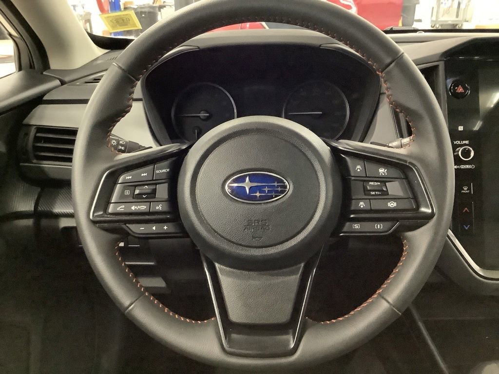 Used 2025 Subaru Crosstrek 2.5i Limited AWD/4WD image 7