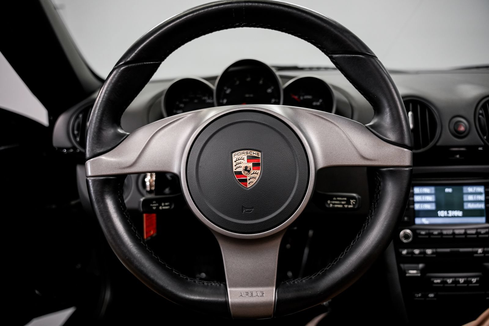 Used 2011 Porsche Boxster Spyder RWD image 10