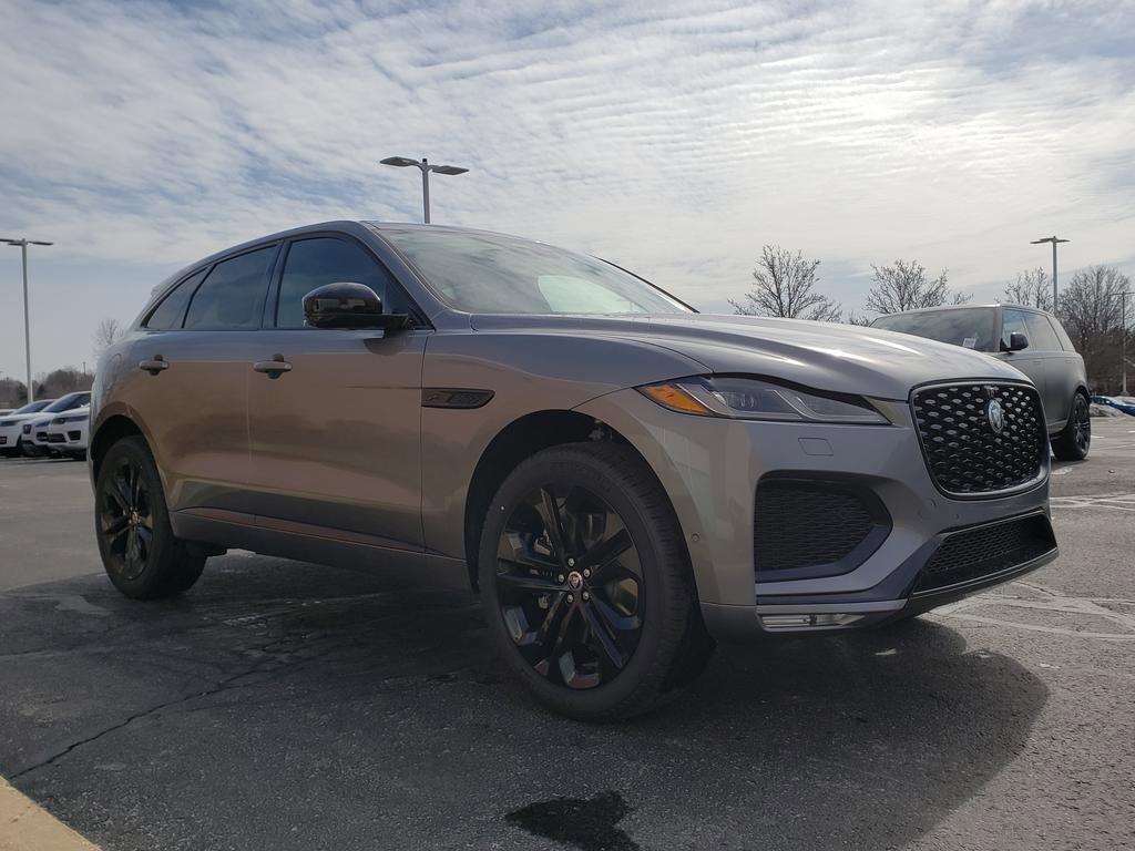 New 2026 Jaguar F-PACE R-Dynamic S image 25