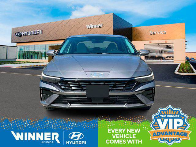 New 2025 Hyundai Elantra Limited image 13