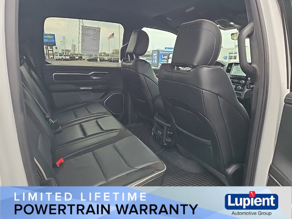 Used 2024 RAM 1500 Laramie AWD/4WD image 16