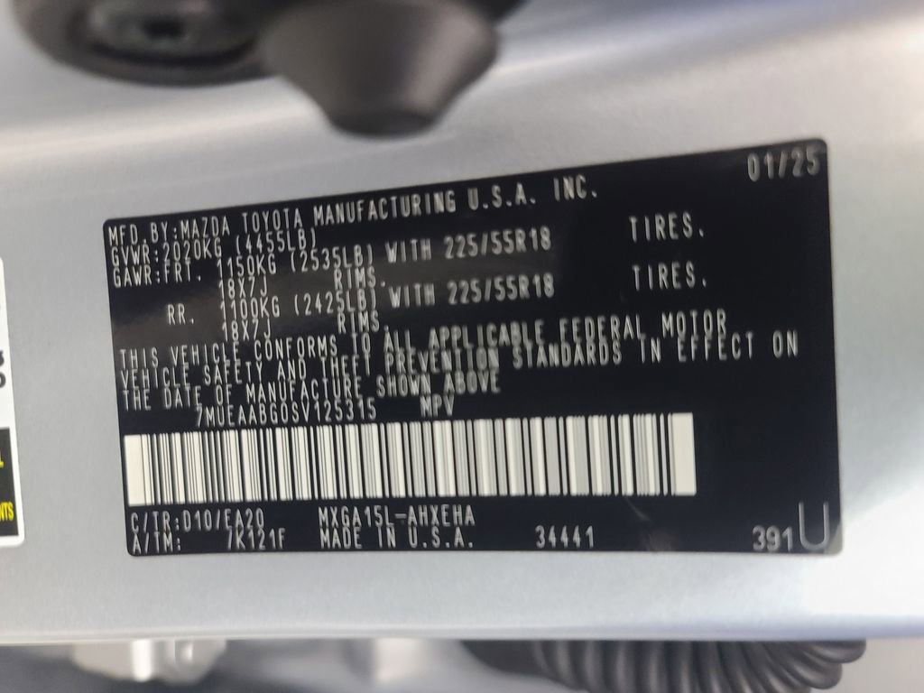 Used 2025 Toyota Corolla Cross XLE AWD/4WD image 40