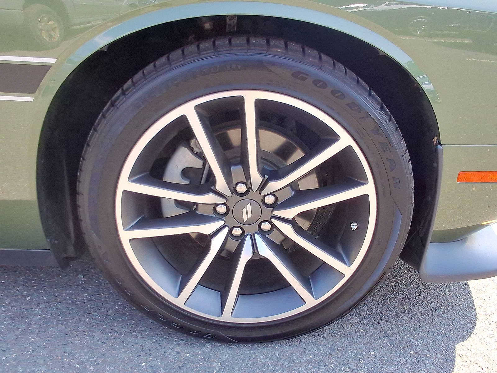 Used 2023 Dodge Challenger R/T RWD image 33
