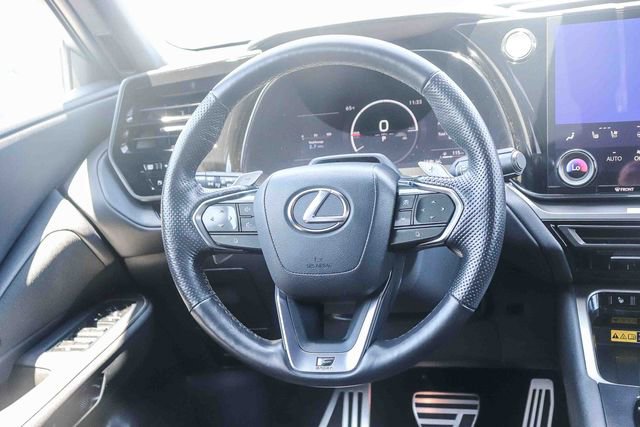 Certified 2025 Lexus TX 500h AWD w/ Technology Package image 17