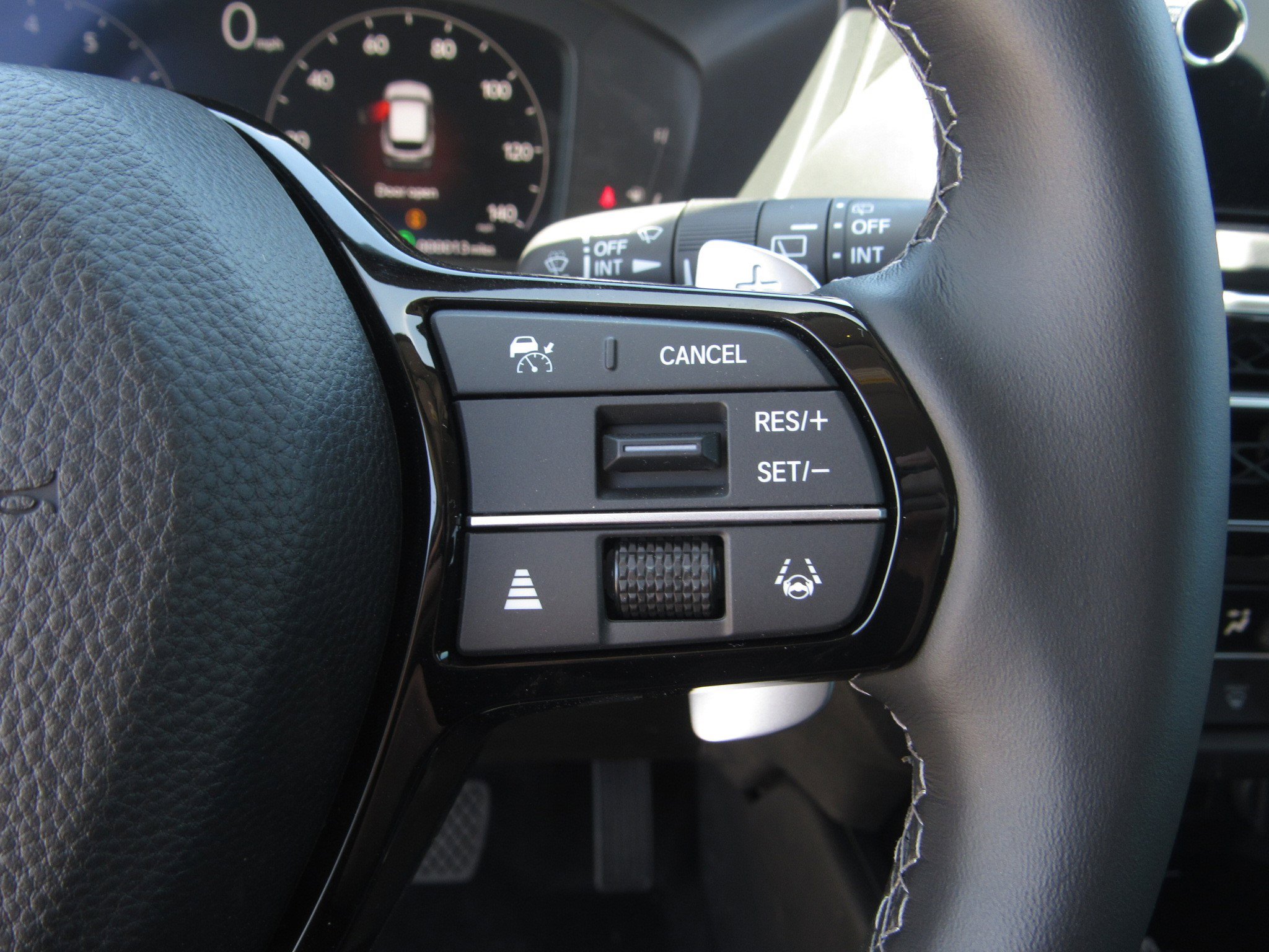 Certified 2025 Acura ADX AWD image 28