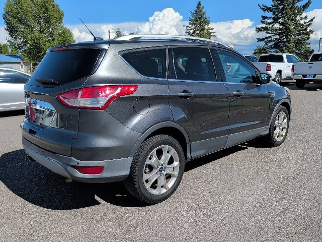 Used 2016 Ford Escape Titanium FWD image 3