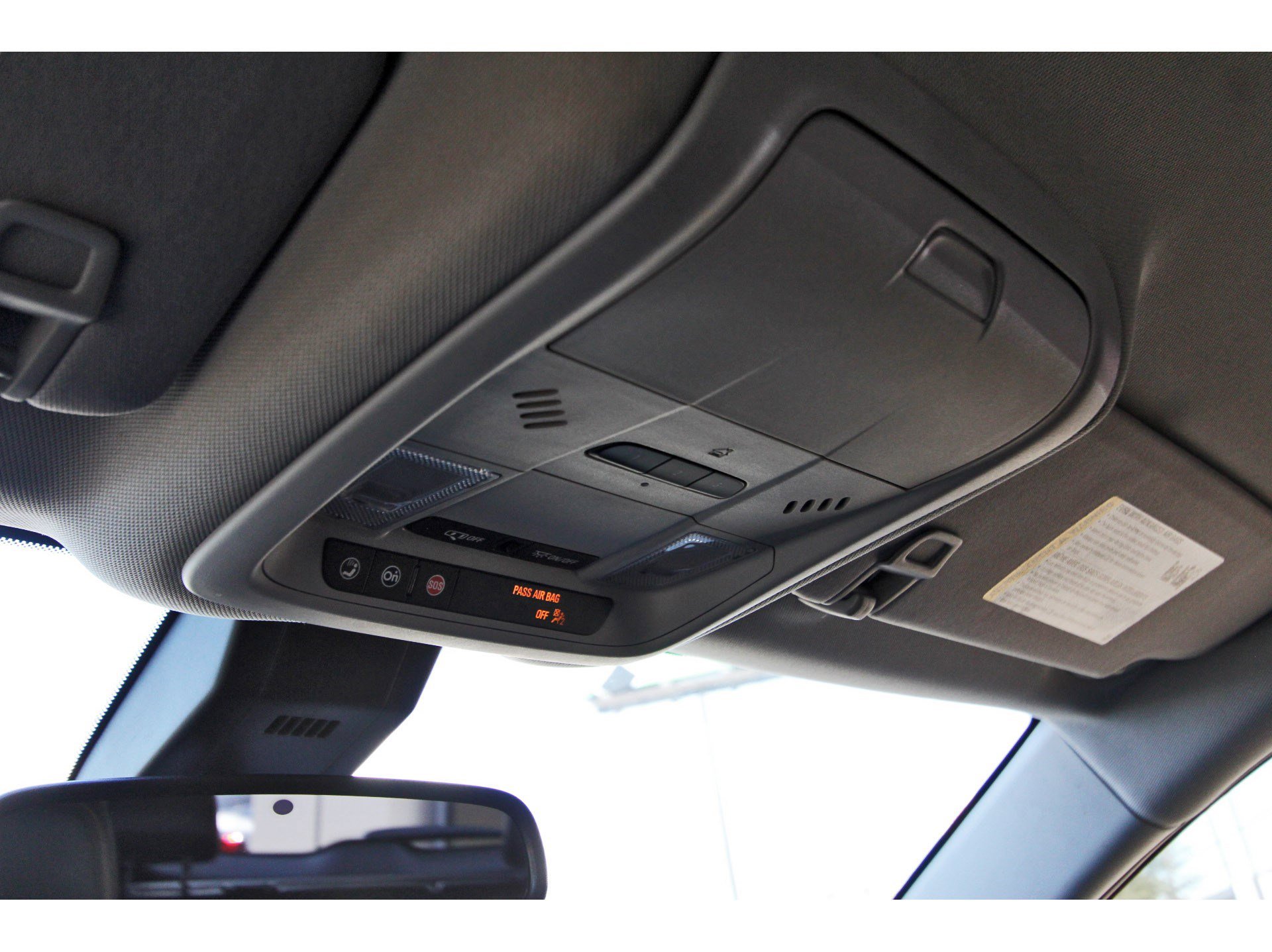 Used 2021 Chevrolet Equinox Premier FWD image 25