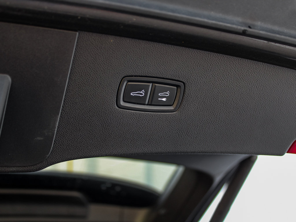 Used 2021 Porsche Cayenne Coupe AWD/4WD image 29