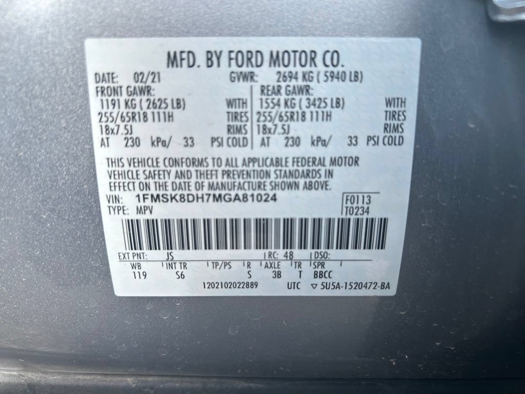 Used 2021 Ford Explorer XLT w/ Equipment Group 202A AWD/4WD image 28