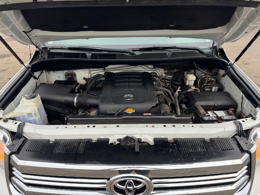 Used 2016 Toyota Tundra SR5 AWD/4WD image 24