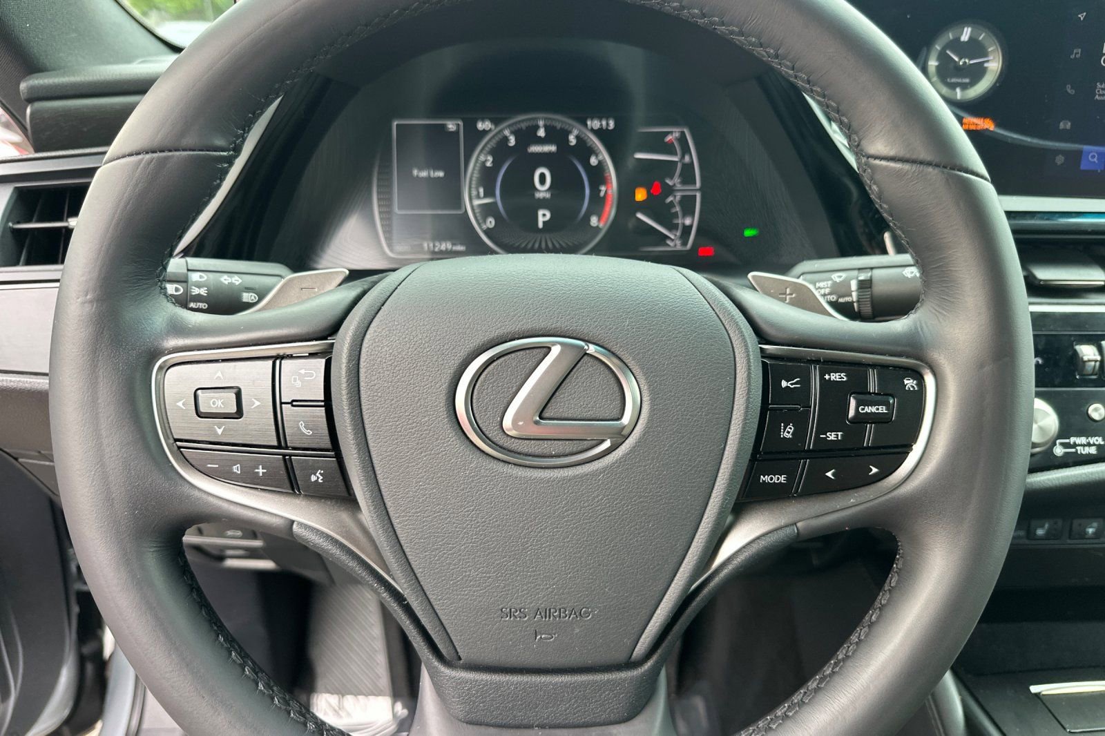 Used 2025 Lexus ES 350 w/ Premium Package FWD image 26