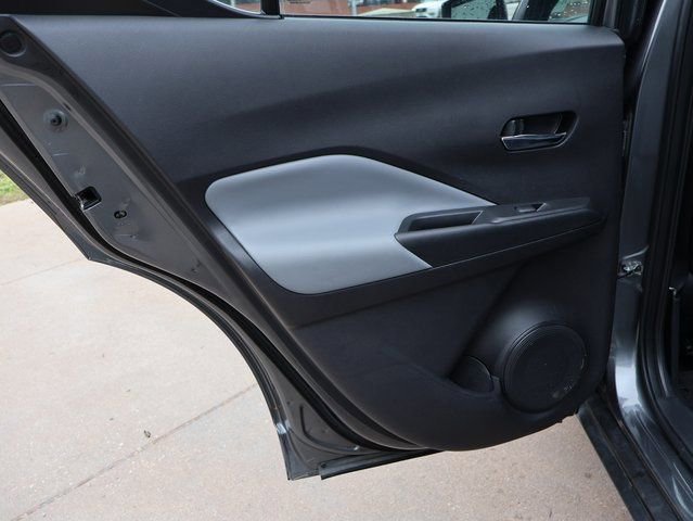 Used 2024 Nissan Kicks SR w/ SR Premium Package image 17