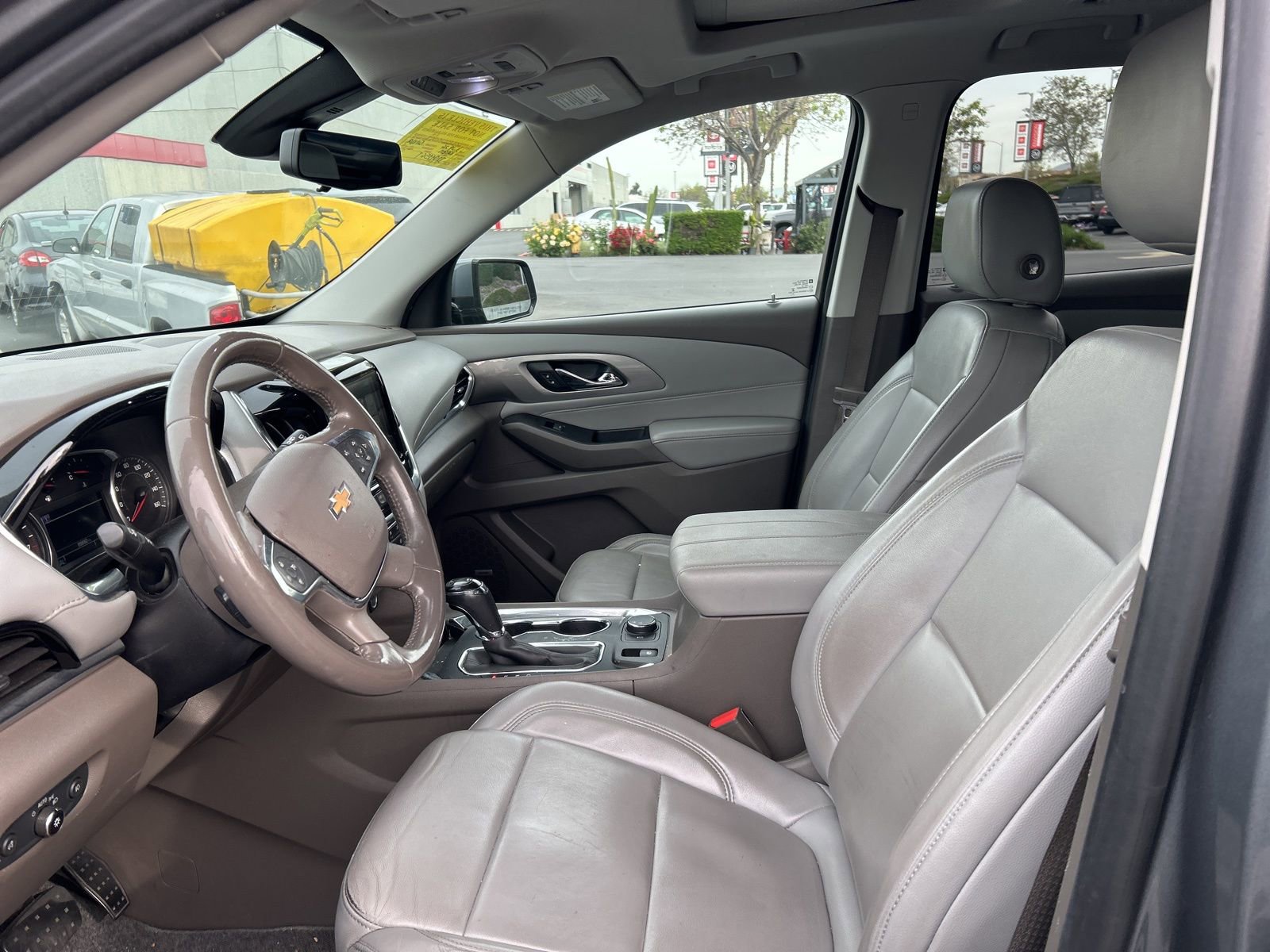 Used 2019 Chevrolet Traverse LT w/ LT Premium Package image 8