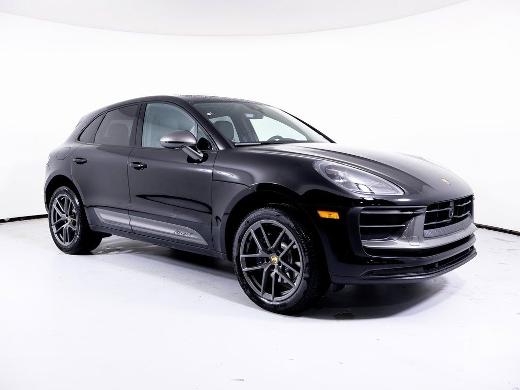 Certified 2025 Porsche Macan Turbo AWD/4WD image 25