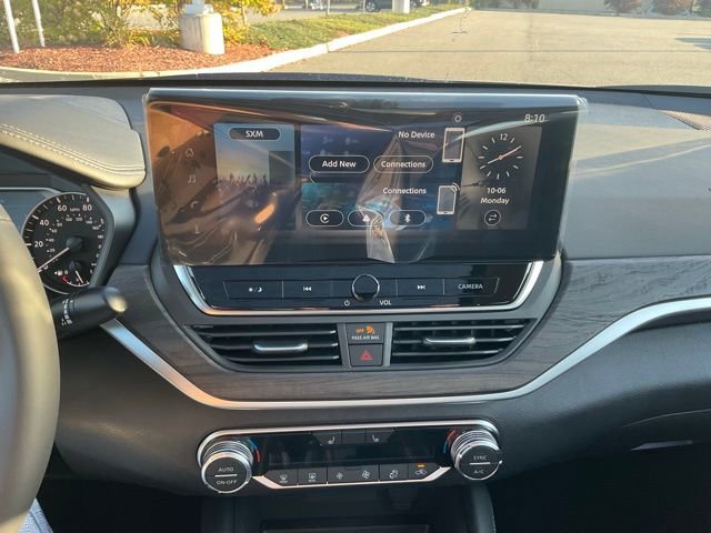 New 2025 Nissan Altima 2.5 SV w/ SV Premium Package image 18