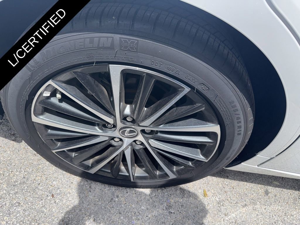 Used 2025 Lexus ES 350 w/ Premium Package image 5