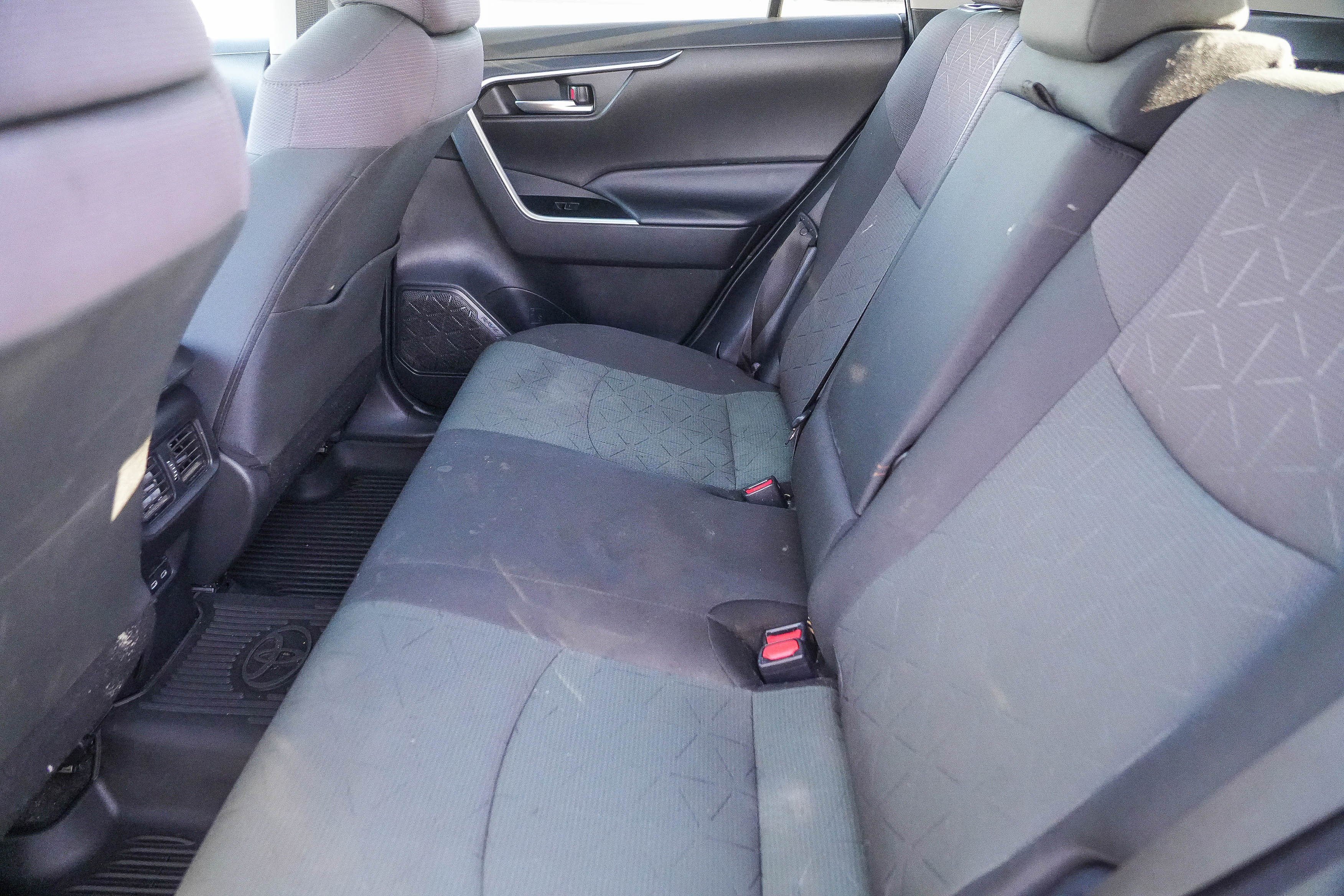 Certified 2024 Toyota RAV4 XLE FWD image 19
