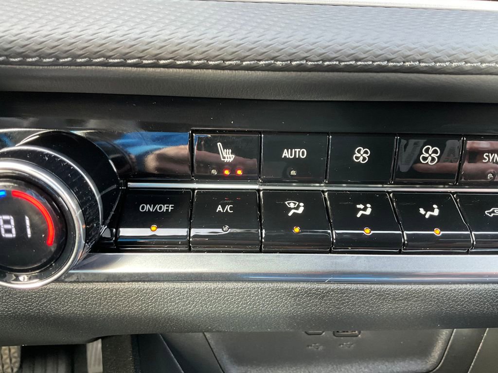 Used 2026 Chevrolet Equinox LT w/ Convenience Package II image 10