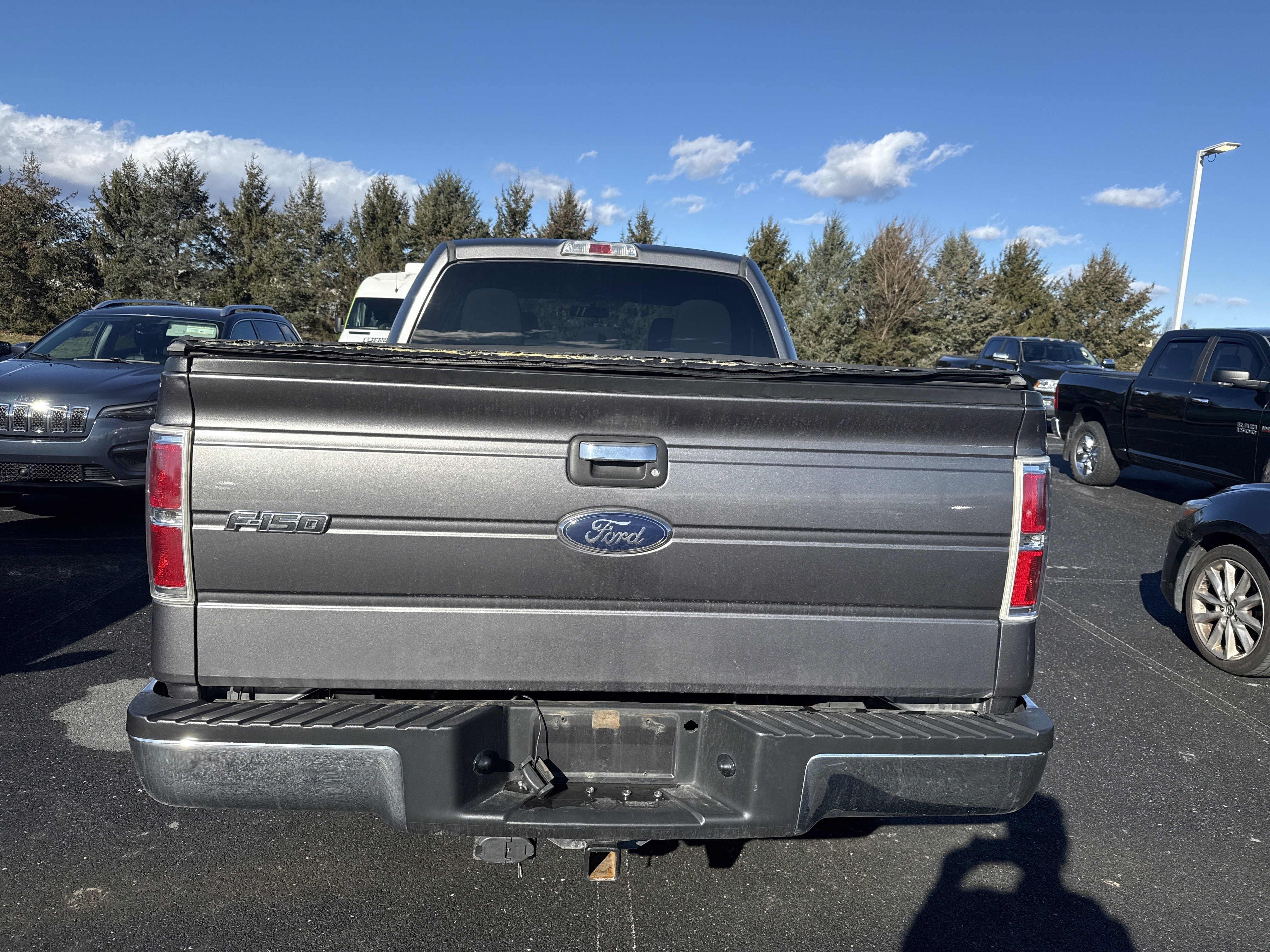 Used 2013 Ford F150 XLT w/ XLT Chrome Pkg image 8