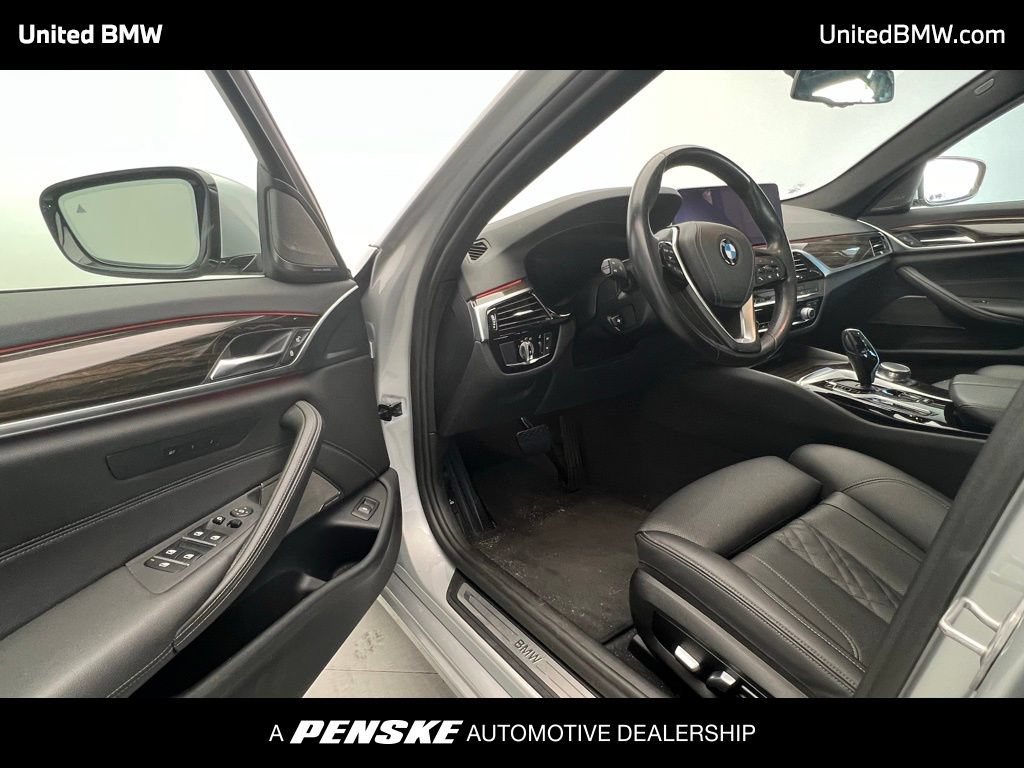 Used 2021 BMW 540i RWD image 23