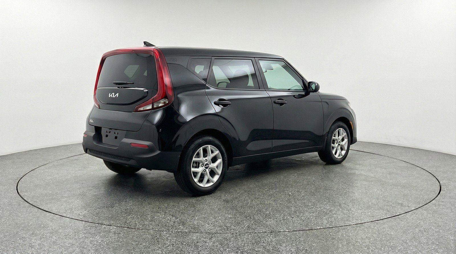 Used 2025 Kia Soul LX w/ LX Technology Package image 9