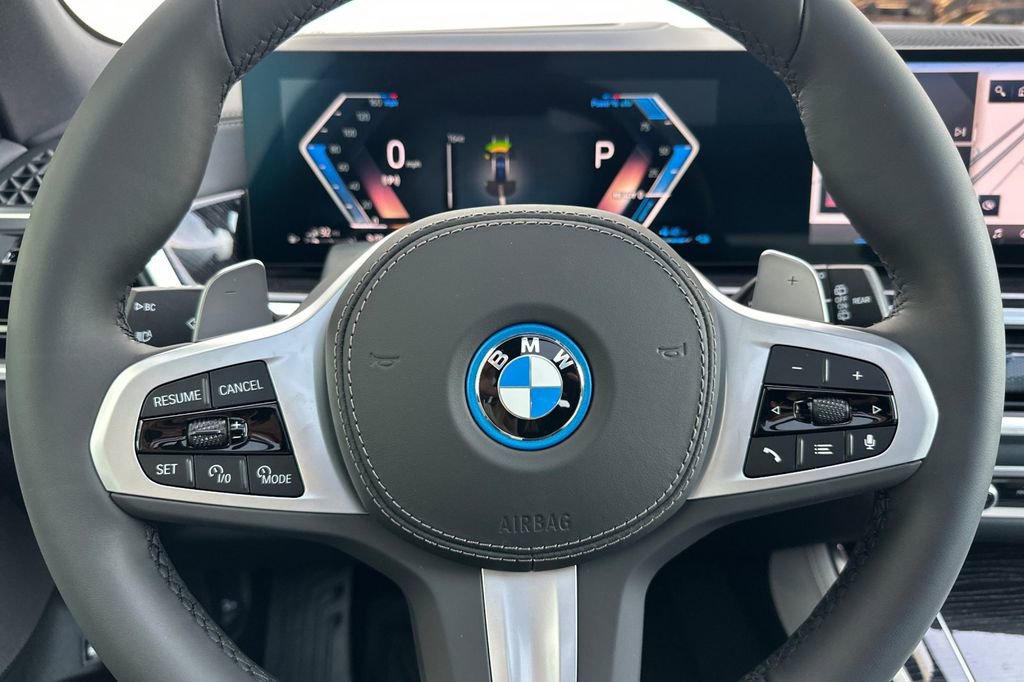 New 2026 BMW X5 xDrive50e w/ M Sport Package AWD/4WD image 27