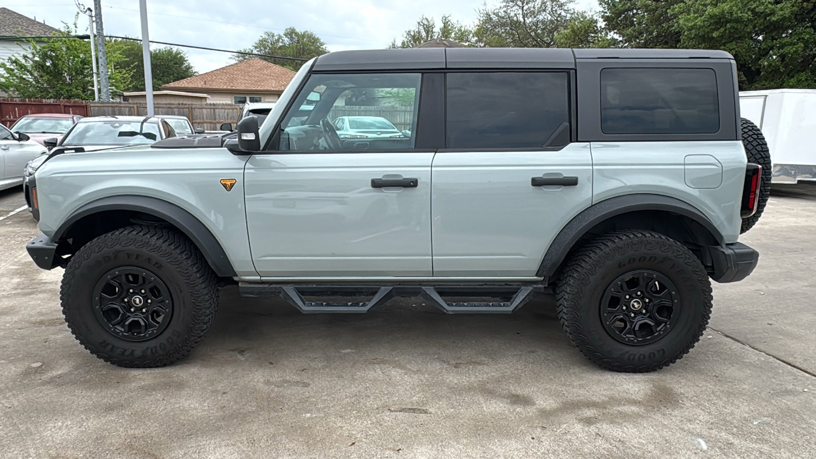 Used 2022 Ford Bronco Badlands image 4