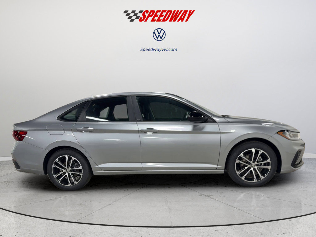 New 2026 Volkswagen Jetta Sport FWD image 4
