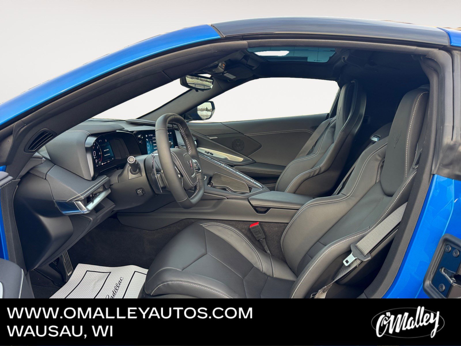 Used 2025 Chevrolet Corvette Stingray Coupe w/ Z51 Performance Package image 10