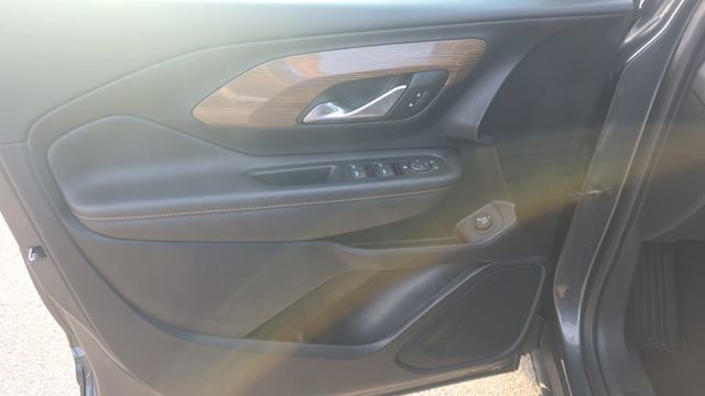 Used 2020 GMC Terrain SLE w/ Driver Convenience Package FWD image 10