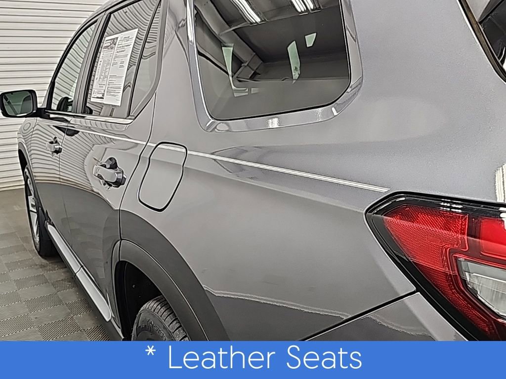 Used 2023 Honda Pilot EX-L image 7